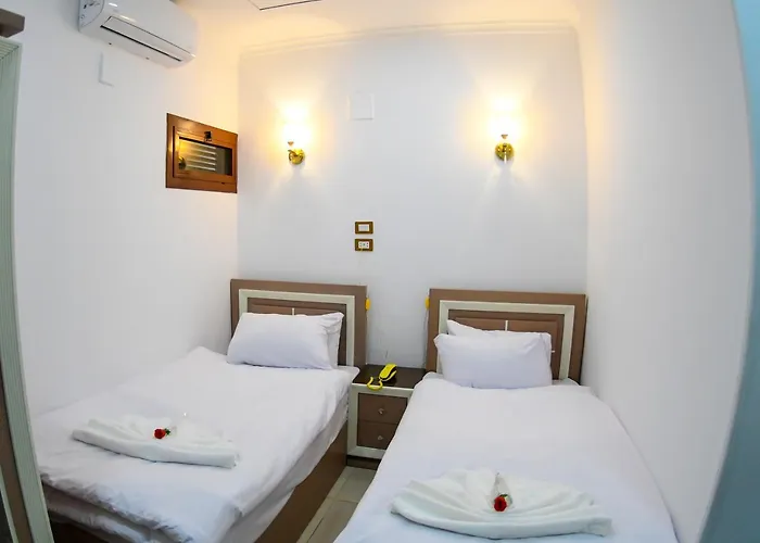 Grand Cairo Hotel