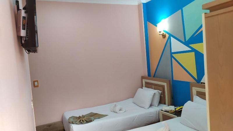 Grand Cairo