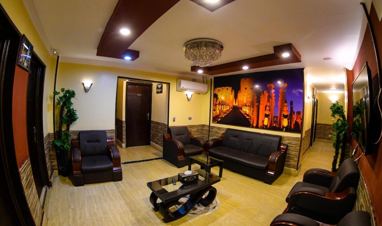 Grand 3* Cairo